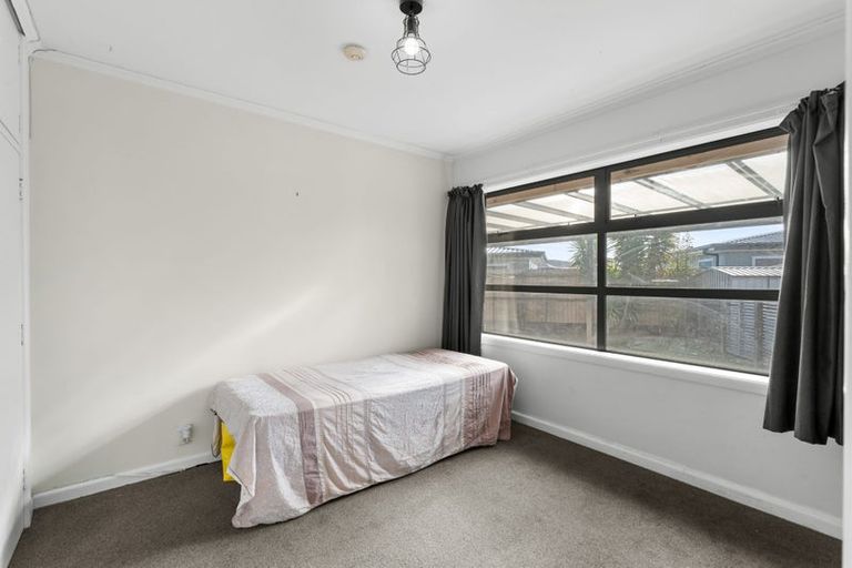 Photo of property in 13 Ontario Place, Wainoni, Christchurch, 8061