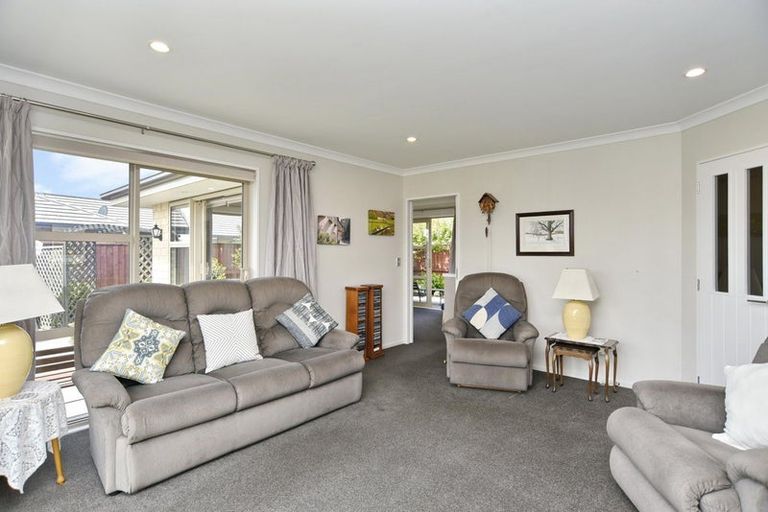 Photo of property in 6 Brockelbank Drive, Kaiapoi, 7630