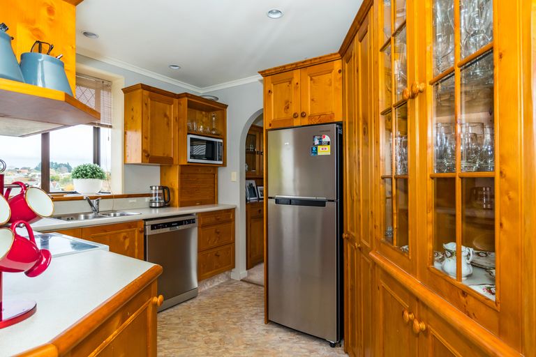 Photo of property in 37 Temple Crescent, Gleniti, Timaru, 7910