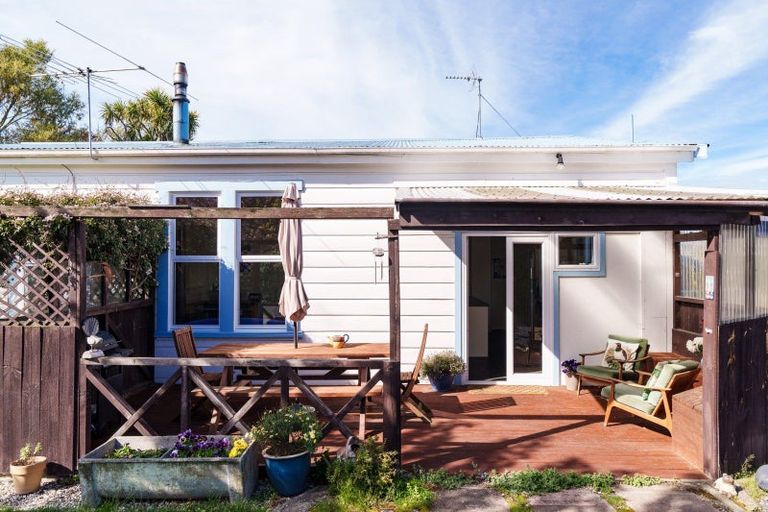 Photo of property in 11 Hoylake Street, Outram, 9019