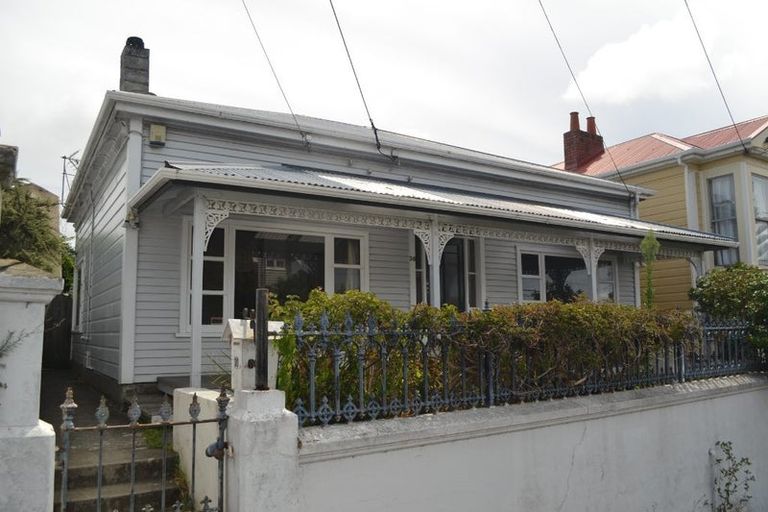 Photo of property in 30 Thompson Street, Mount Cook, Wellington, 6011