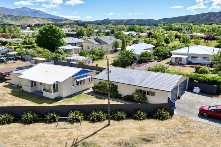 Photo of property in 14 Ferguson Street, Kurow, 9435