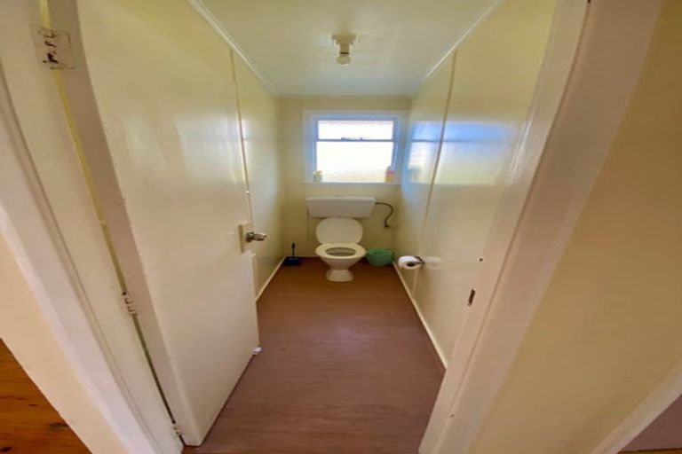 Photo of property in 11 Aparangi Crescent, Elsdon, Porirua, 5022