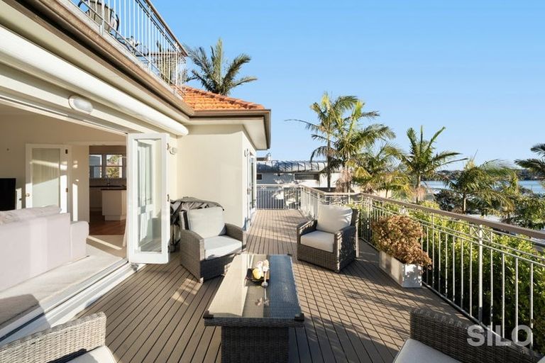 Photo of property in 1/248 Hurstmere Road, Takapuna, Auckland, 0622