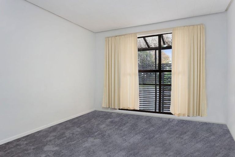 Photo of property in 1/136 Clarence Street, Riccarton, Christchurch, 8011