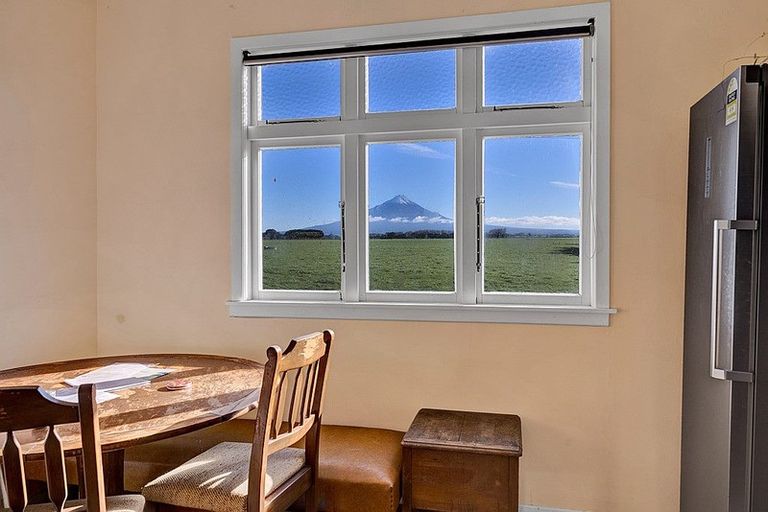 Photo of property in 1101 Normanby Road, Manaia, Hawera, 4678