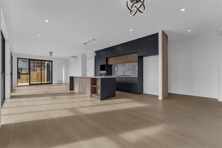 Photo of property in 21 Kiritau Road, Karaka, 2578