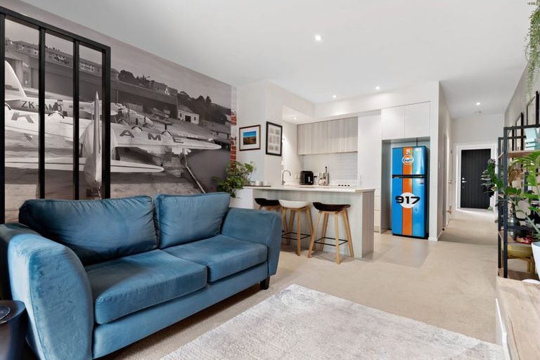 Photo of property in 61 Rangihina Road, Hobsonville, Auckland, 0616