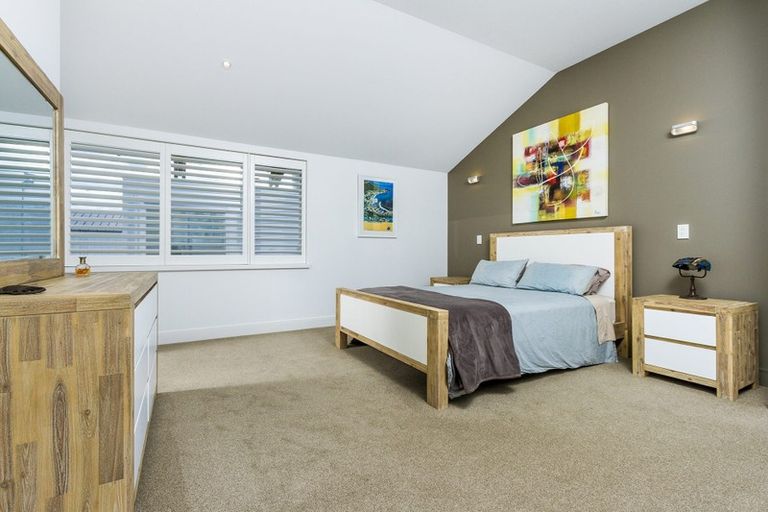 Photo of property in 19 Muritai Road, Milford, Auckland, 0620