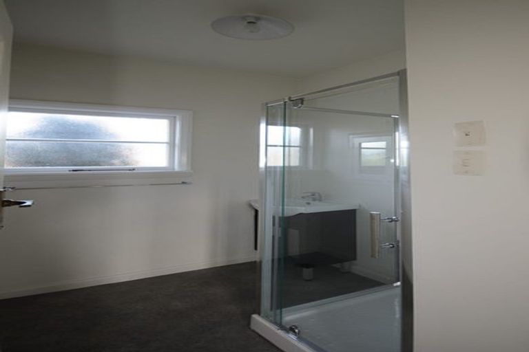 Photo of property in 16 Plynlimon Road, Fendalton, Christchurch, 8052