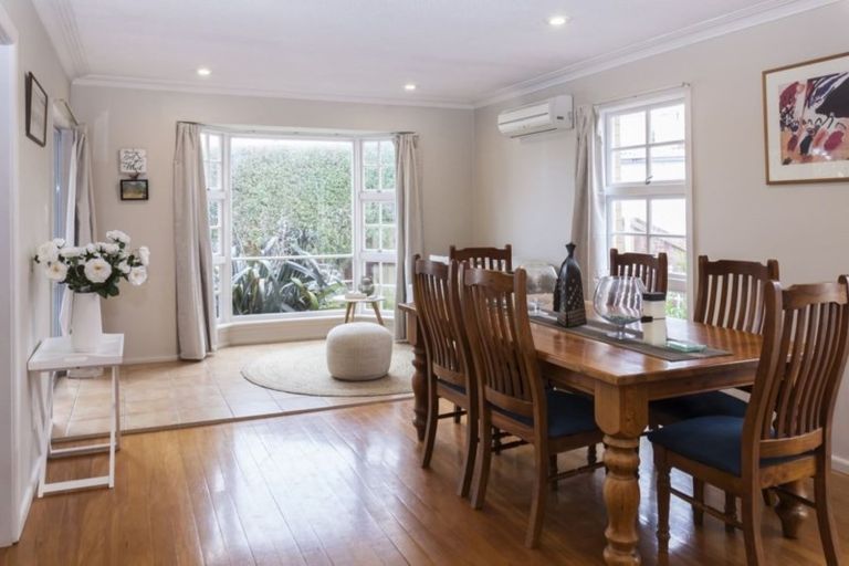 Photo of property in 8 Kirkdale Place, Avonhead, Christchurch, 8042