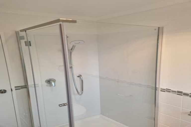 Photo of property in 37 Innisowen Place, Flat Bush, Auckland, 2019