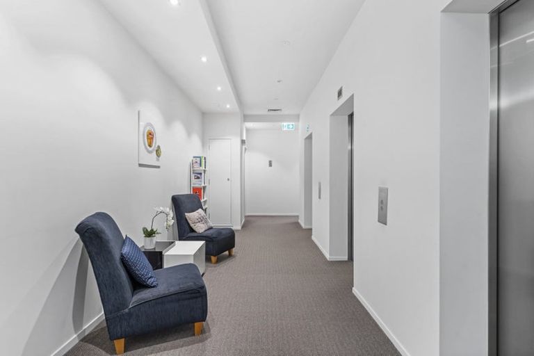 Photo of property in Sentinel Apartments, 601/3 Northcroft Street, Takapuna, Auckland, 0622