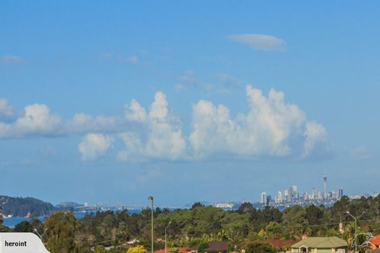 Photo of property in 25 Tihema Lane, Westgate, Auckland, 0614