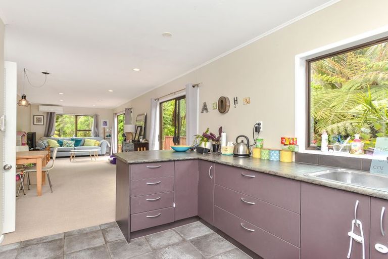 Photo of property in 38 Boylan Road, Titirangi, Auckland, 0604