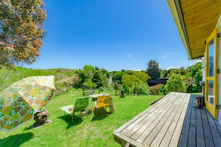 Photo of property in 112 Ngarara Road, Waikanae, 5036