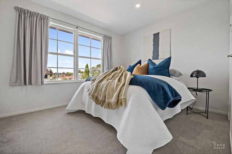 Photo of property in 50a Weldene Avenue, Glenfield, Auckland, 0629