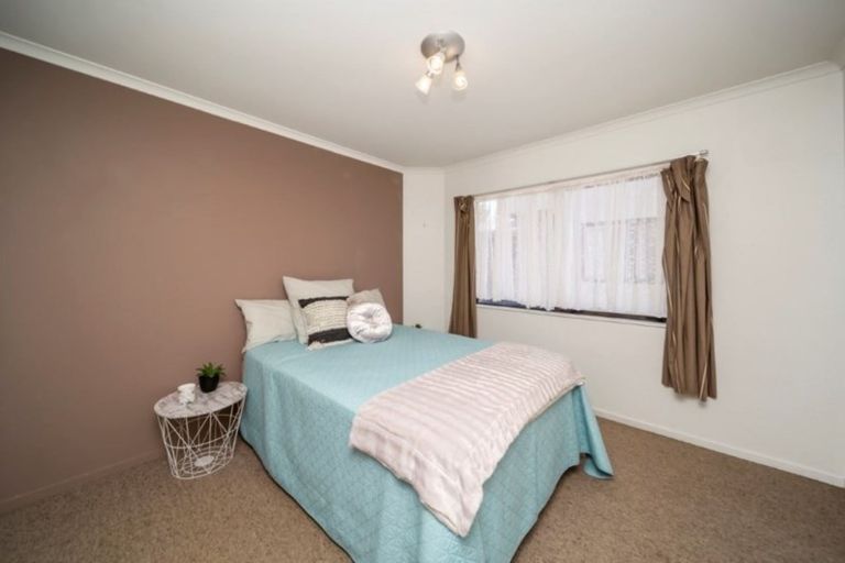 Photo of property in 1/253 Saint Aubyn Street, New Plymouth, 4310
