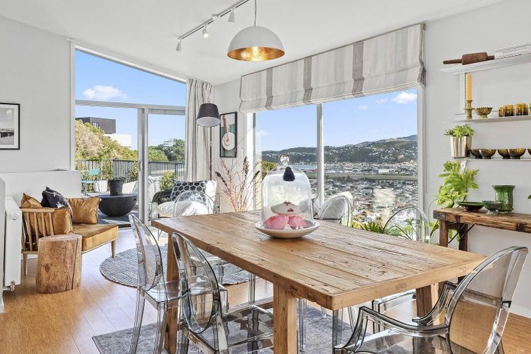 Photo of property in 85e Seatoun Heights Road, Seatoun, Wellington, 6022