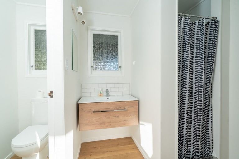 Photo of property in 38 Oregon Drive, Rainbow Point, Taupo, 3330