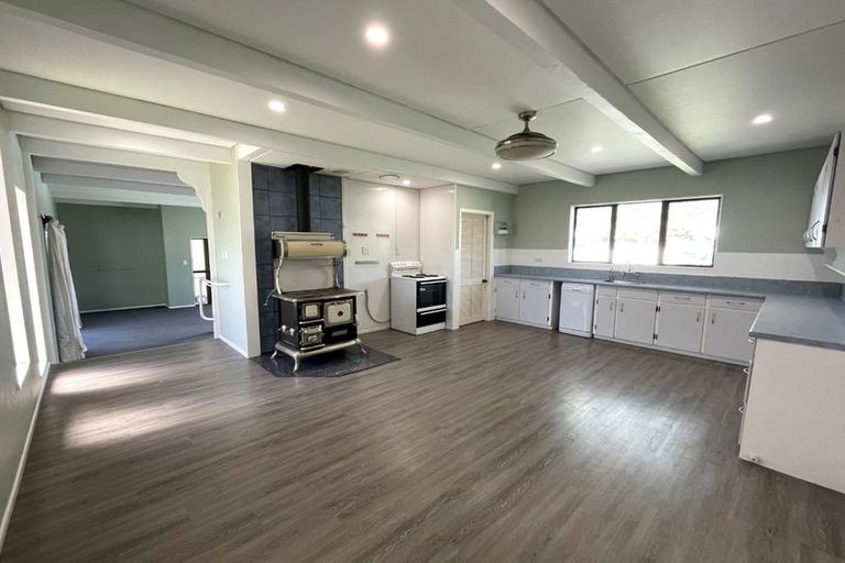 Photo of property in 35 Brown Street, Inglewood, 4330