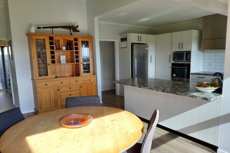 Photo of property in 14 Merrick Road, Pyes Pa, Tauranga, 3173