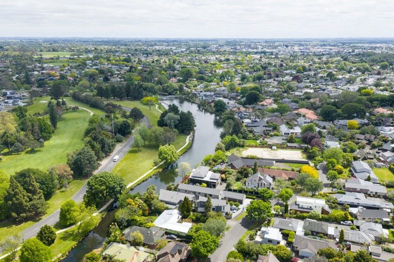 Photo of property in 5 Montgomery Terrace, Hokowhitu, Palmerston North, 4410