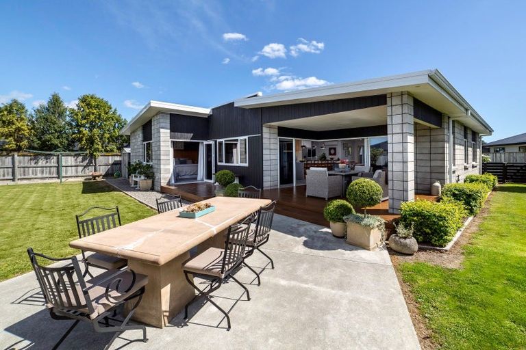 Photo of property in 26 Gimson Street, Solway, Masterton, 5810