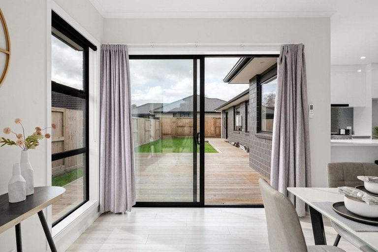 Photo of property in 8 Beaufort Place, Flagstaff, Hamilton, 3210