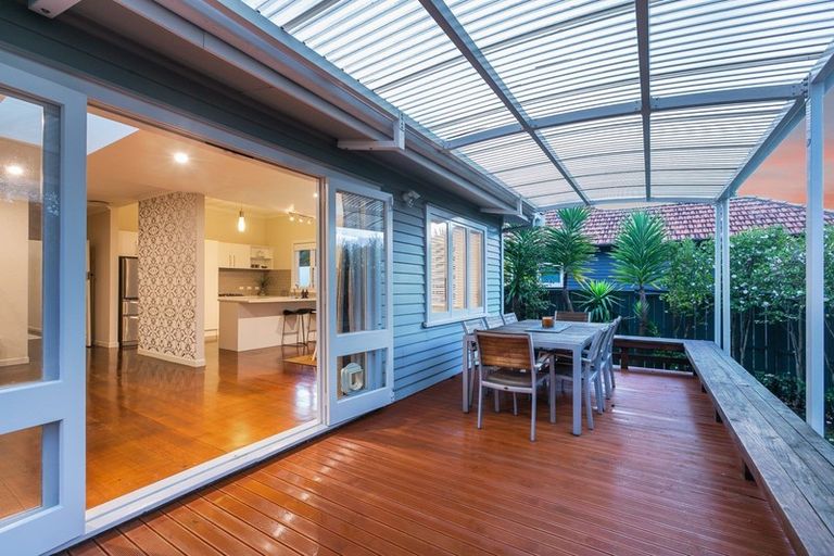 Photo of property in 47 Moa Road, Point Chevalier, Auckland, 1022