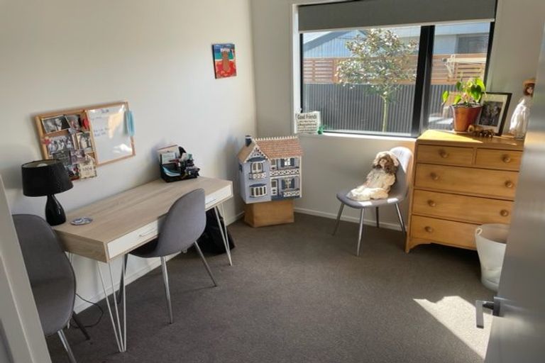 Photo of property in 56b Sawyers Arms Road, Northcote, Christchurch, 8052