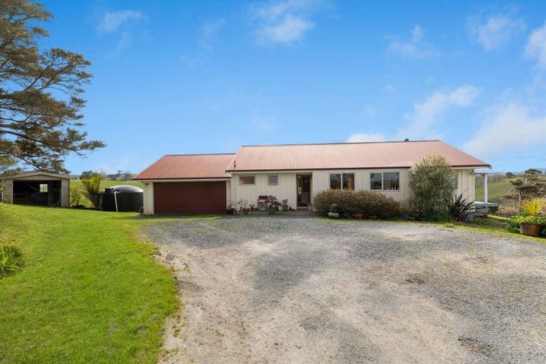 Photo of property in 24 Totara Rise, Maungaturoto, 0588