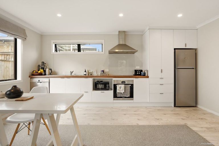 Photo of property in 2/189 Ohaupo Road, Glenview, Hamilton, 3206