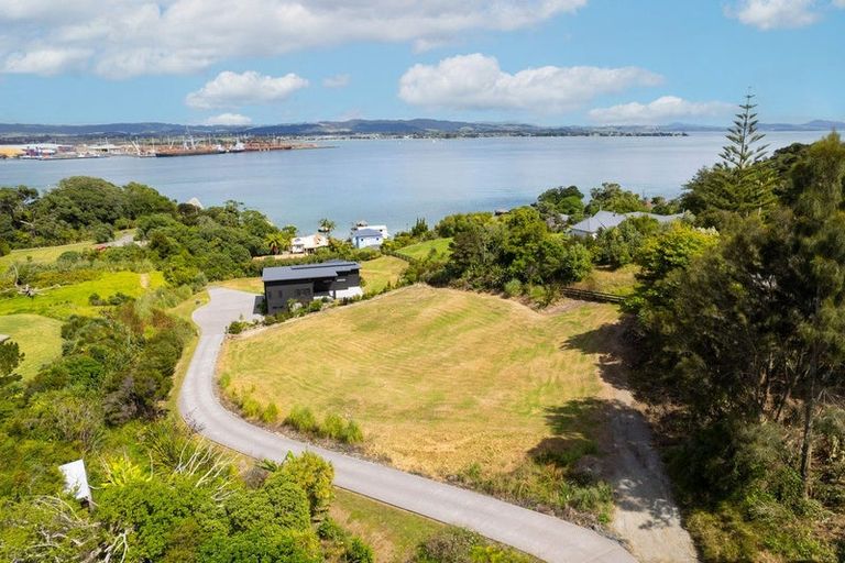 Photo of property in 4 Lort Point Lane, Whangarei Heads, 0174