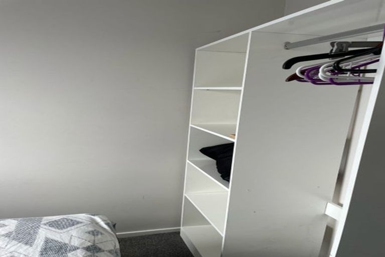 Photo of property in 4/27 Brockworth Place, Riccarton, Christchurch, 8011