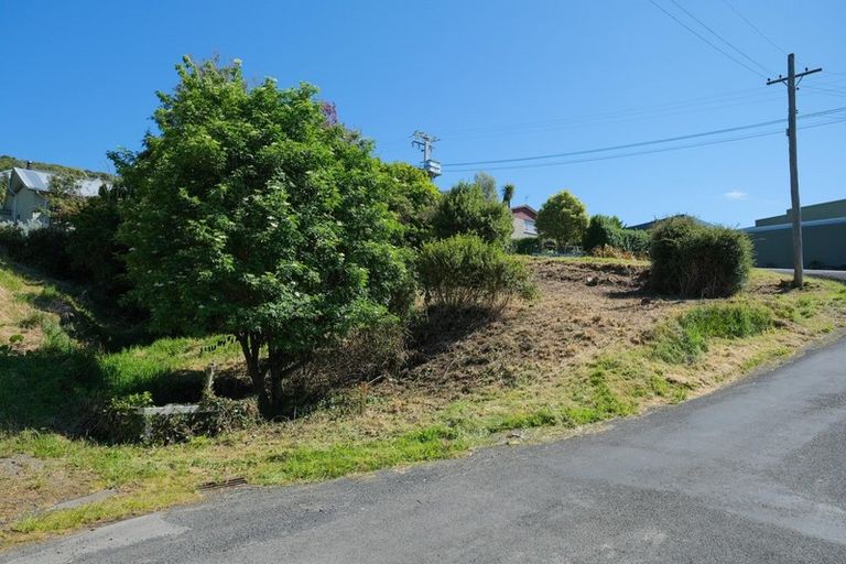 Photo of property in 2 Gannet Lane, Saint Leonards, Dunedin, 9022