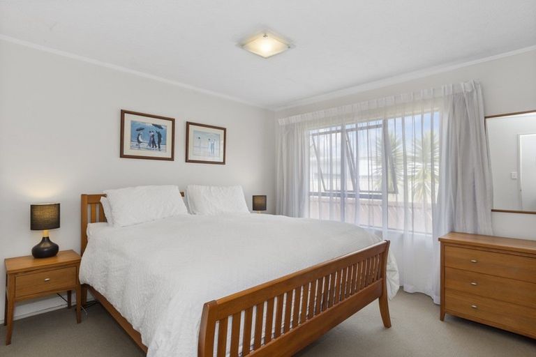 Photo of property in 54 Sunrise Avenue, Mount Maunganui, 3116