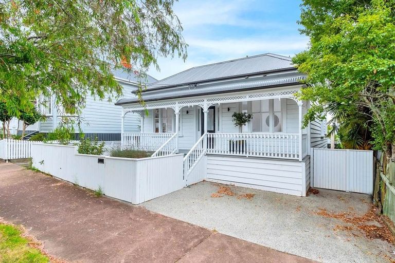 Photo of property in 107 Crummer Road, Grey Lynn, Auckland, 1021