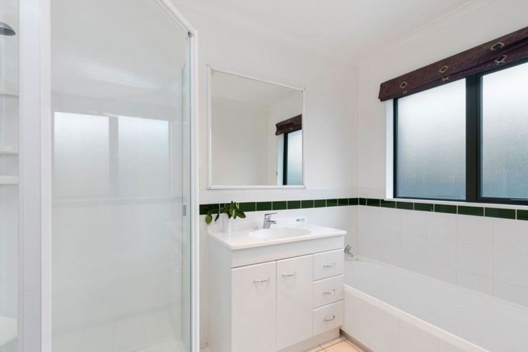 Photo of property in 38b Bauchop Road, Waterloo, Lower Hutt, 5011