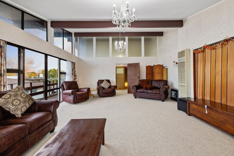 Photo of property in 17 Lane Place, Awapuni, Palmerston North, 4412