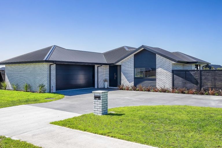 Photo of property in 40 Hilton Drive, Amberley, 7410