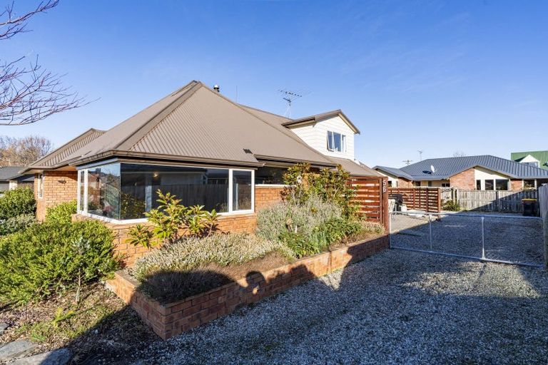 Photo of property in 56 Silverstream Drive, Mosgiel, 9024