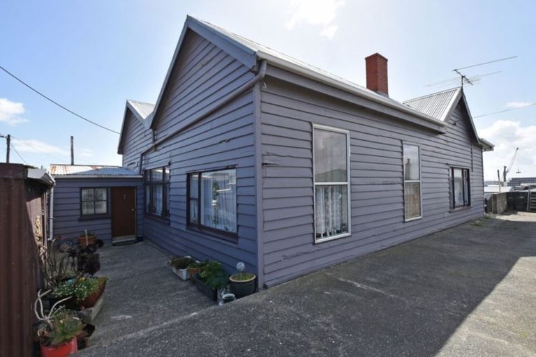 Photo of property in 27 Blackwater Street, Bluff, 9814