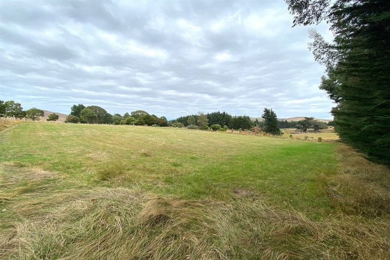 Photo of property in 9 Clifford Street, Clinton, 9534