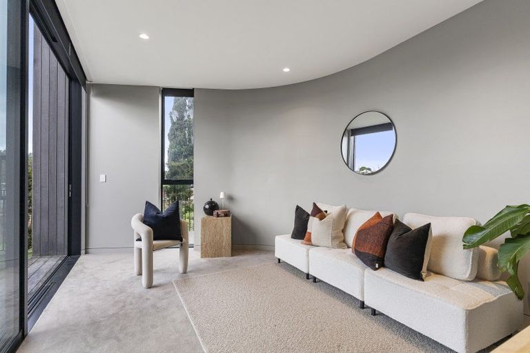 Photo of property in 73 West End Road, Westmere, Auckland, 1022