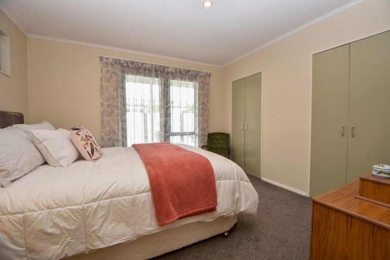 Photo of property in 19a Charles Street, Carterton, 5713