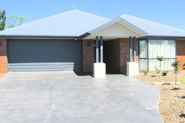 Photo of property in 6 Alderney Mews, Casebrook, Christchurch, 8051