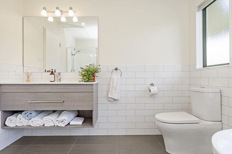 Photo of property in 14 Williamson Street, Cambridge, 3434