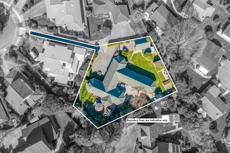 Photo of property in 21 Hurunui Street, Waikanae, 5036