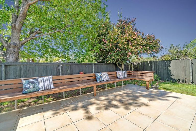 Photo of property in 70a Cutts Road, Russley, Christchurch, 8042